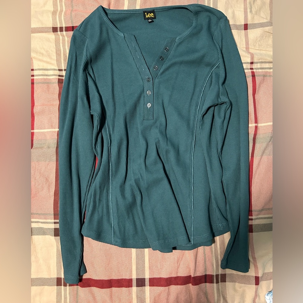 Lee Women's Teal Button-Up Blouse
